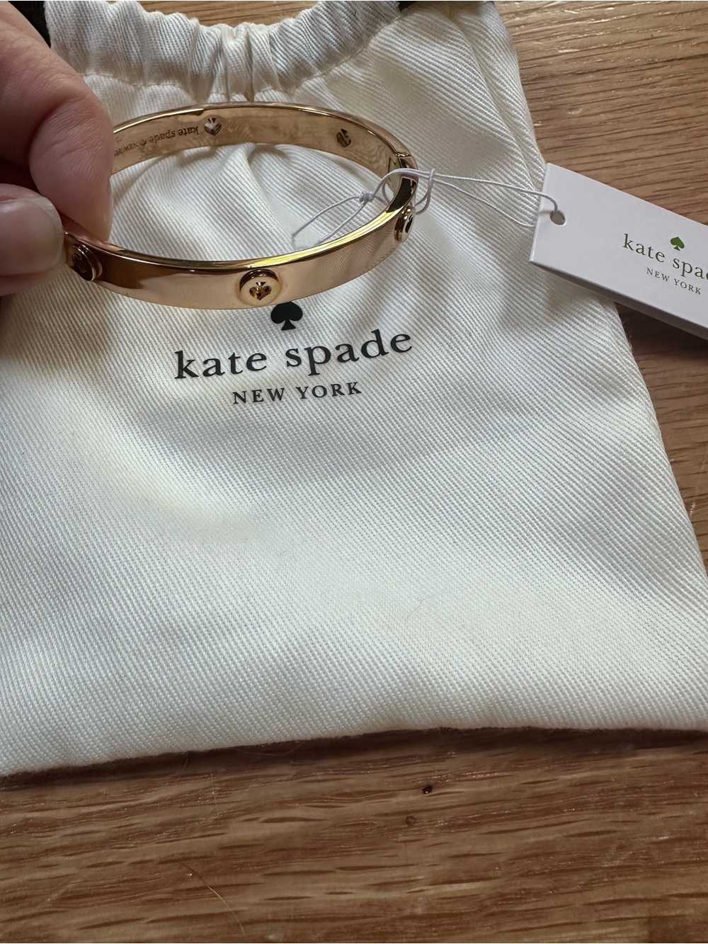 NWT Kate Spade New York Rose Gold Heart Hinged Bangle Bracelet